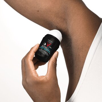 ANTIPERSPIRANT INVISIBLE RESIST 72H